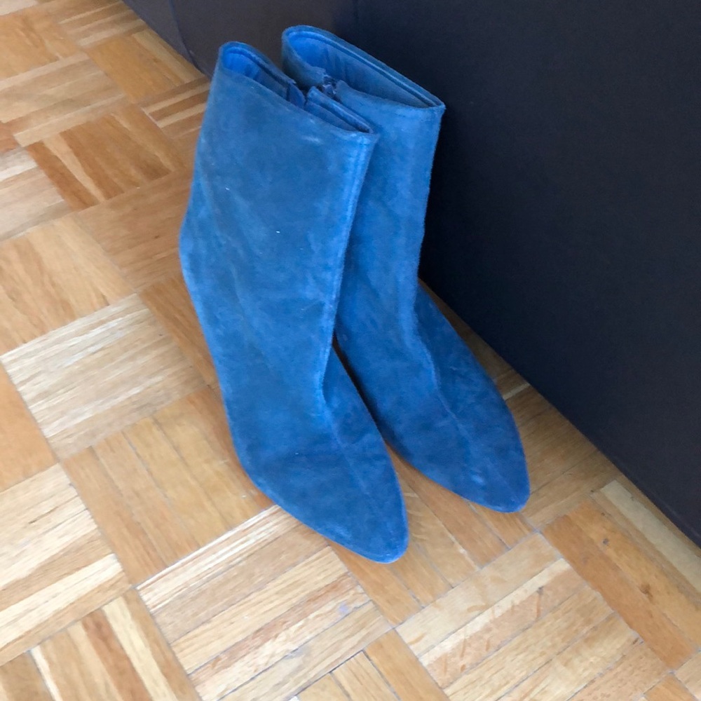 Matisse Kaia boots. Size 10M. Gray color. Worn once